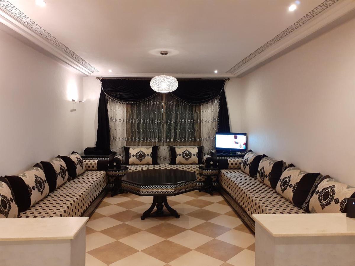 Residence La Corniche Etage 4 Nador Exterior foto